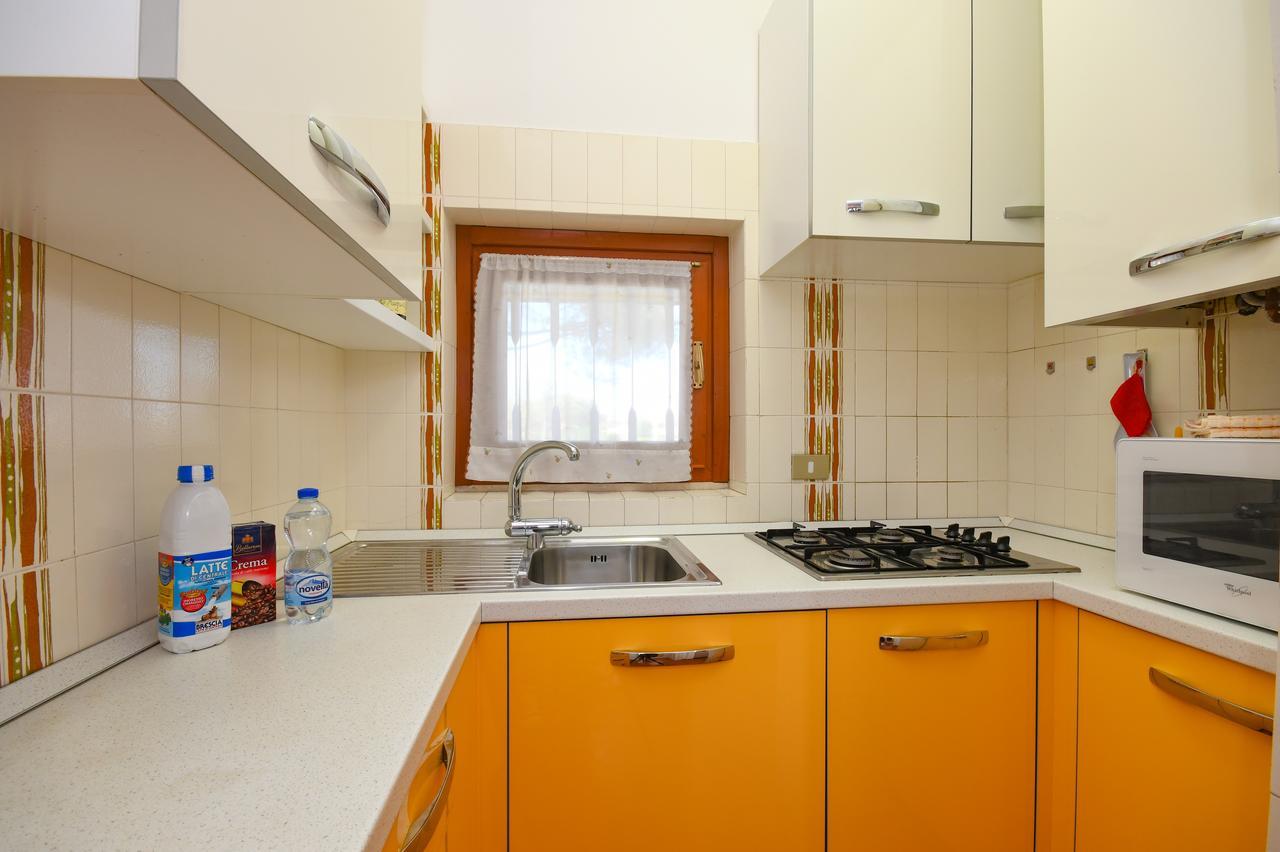 Sirmione Beach Apartment Экстерьер фото